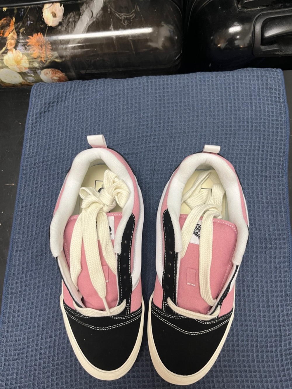 Vans Knu Skool Pink and Black Sneakers - Picture 6 of 7